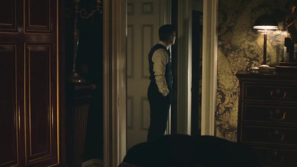 Screencaps Of Peaky Blinders Season 3 Episode 1 