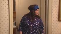 Mike & Molly - Episode 13 - I See Love