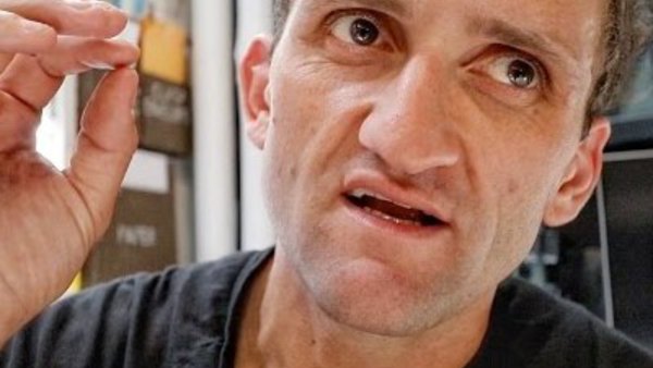 Casey Neistat Vlog - S2016E153 - everyone is mad at me