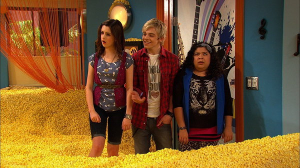 what episode of austin and ally do they start dating