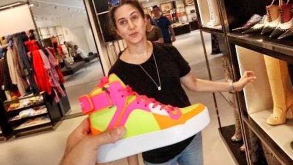 Casey Neistat Vlog - S2016E218 - $864 SNEAKERS!