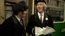 On the Buses - Episode 9 - Lost Property