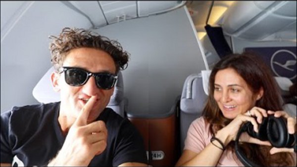 Casey Neistat Vlog - S2016E231 - OUR ROMANTIC TRIP BEGINS!