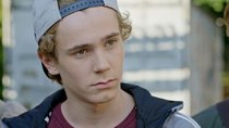 SKAM - Episode 2 - You're Over 18, Right?