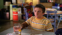 The Middle - Episode 2 - A Tough Pill to Swallow