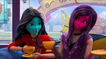 Descendants: Wicked World - Episode 2 - Odd Mal Out