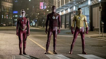 The Flash - Episode 14 - Attack on Central City (2)