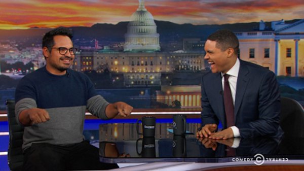 The Daily Show - S22E81 - Michael Peña