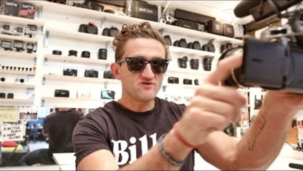 Casey Neistat Vlog - S2017E09 - BEST VLOGGING CAMERA Sony vs. Canon