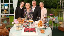 The Great British Bake Off - Episode 4 - Desserts