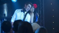 Riverdale - Episode 11 - Chapter Eleven: To Riverdale and Back Again