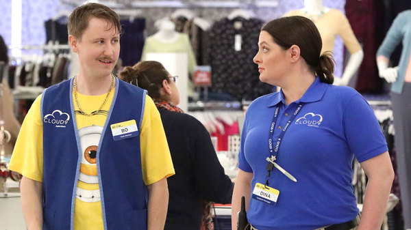 Superstore - S02E20 - Cheyenne's Wedding