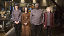 Chopped - Episode 11 - Thanksgiving Soup-er Stars