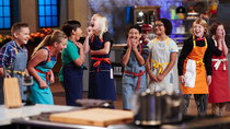 Kids Baking Championship - Episode 1 - Bake Sale