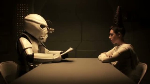 Troopers - S01E04 - Interrogation