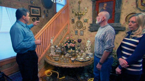 Haunted Collector - S03E08 - Shadow Boxer / Ghost Storm