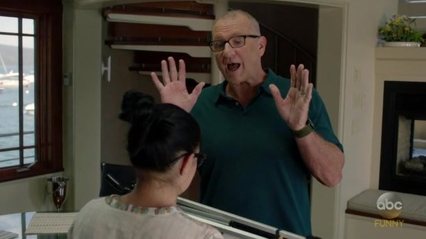 Modern Family Season 9 Episode 1 Recap