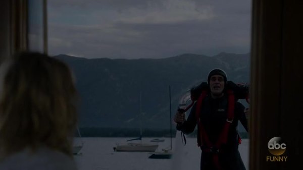 Modern Family Season 9 Episode 1 Recap