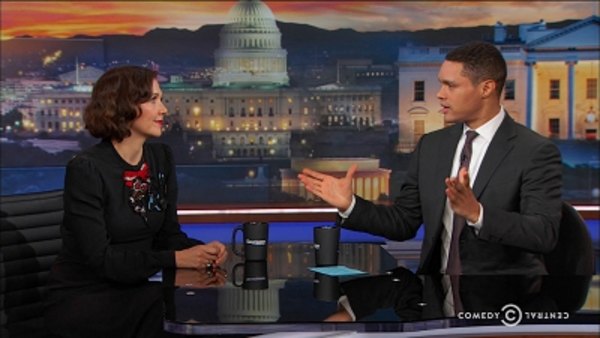 The Daily Show - S23E11 - Maggie Gyllenhaal
