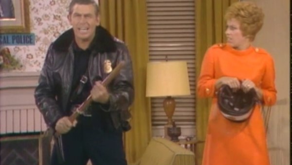 The Carol Burnett Show - S03E08 - with Andy Griffith, Merv Griffin