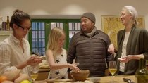 Ugly Delicious - Episode 3 - Homecooking