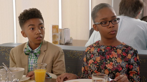 black-ish - S04E15 - White Breakfast