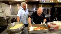 Diners, Drive-ins and Dives - Episode 9 - Pork, Pasta and Barbecue