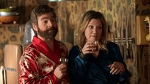 Baskets - Episode 10 - New Year's Eve