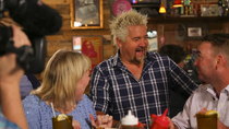 Diners, Drive-ins and Dives - Episode 4 - From Biscuits to Brisket