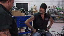 Counting Cars - Episode 20 - Tricked Out Triumph (2)