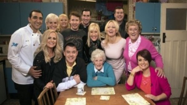 All Round to Mrs Brown's - S01E01 - 