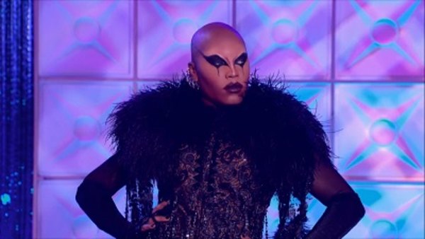 RuPaul's Drag Race - S10E10 - Social Media Kings Into Queens