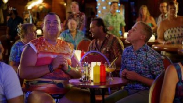 Benidorm - S10E09 - 