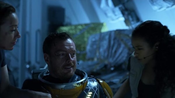 Lost in Space Season 1 Episode 8 - Watch Lost in Space S01E08 Online - Lost In Space Season 1 Episode 7