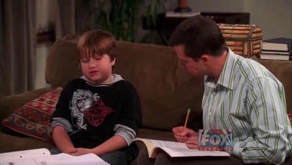 Two and a Half Men Season 2 Episode 5