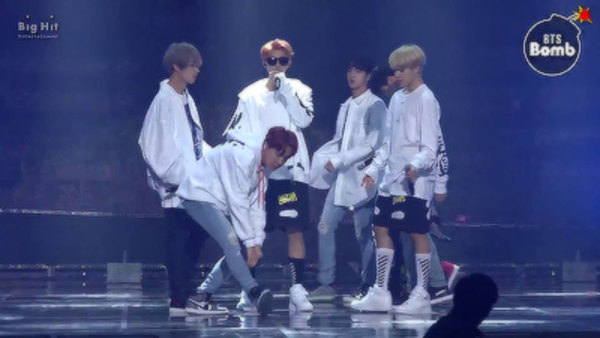 BANGTAN BOMB - S2017E43 - Again ‘No More Dream’ 2017! @BTS DNA COMEBACK SHOW