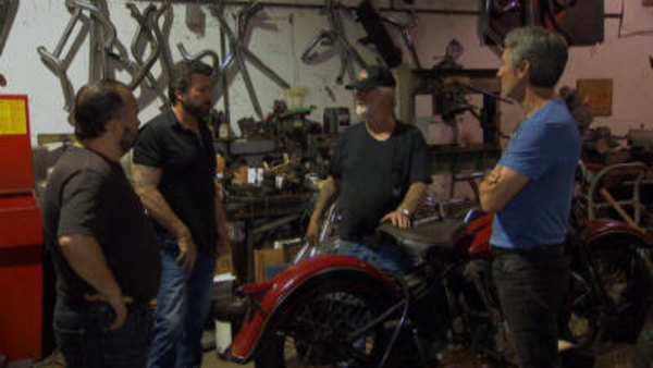 American Pickers - S2018E24 - The Doctor is Waiting