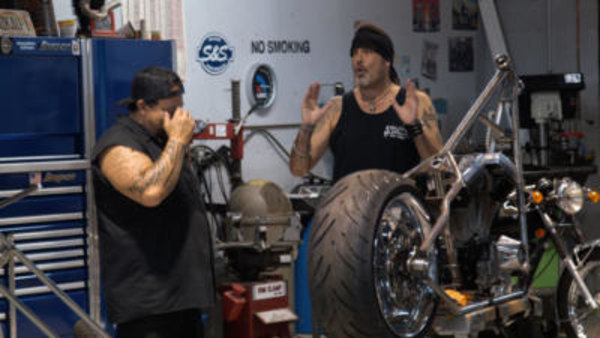 Counting Cars - S08E11 - Big Truck Custom Combo