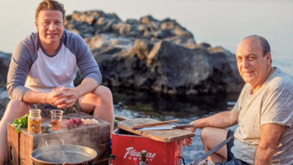 Jamie Cooks Italy - S01E01 - The Aeolian Islands