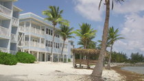 House Hunters International - Episode 6 - Shelter From the Storm in Cayman Brac