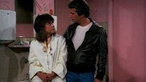 Happy Days - Episode 8 - Fonzie and Leather Tuscadero (1)