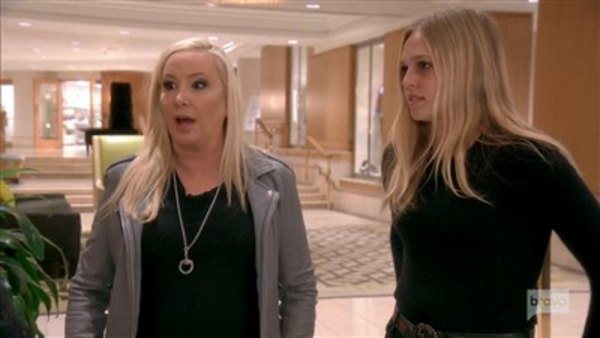 The Real Housewives of Orange County - S13E11 - 8 ½ Minutes to Success
