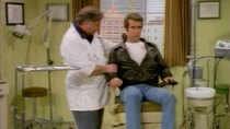 Happy Days - Episode 10 - It Only Hurts When I Smile
