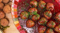 Rachael Ray - Episode 59 - Rach's Turkey & Stuffing Christmas Meatballs + Is There a Gadget...