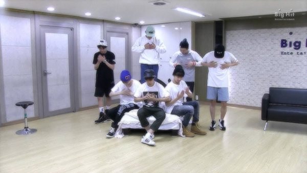 BANGTANTV - S2015E35 - 방탄소년단-BTS- Special choreography Stage #2. 이불킥(Embarrassed) for 2015 FESTA