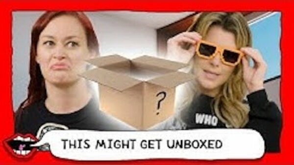 This Might Get - S01E48 - OPENING AN EBAY MYSTERY BOX with Grace Helbig & Mamrie Hart