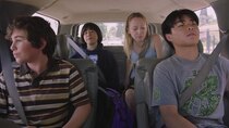 PEN15 - Episode 1 - First Day