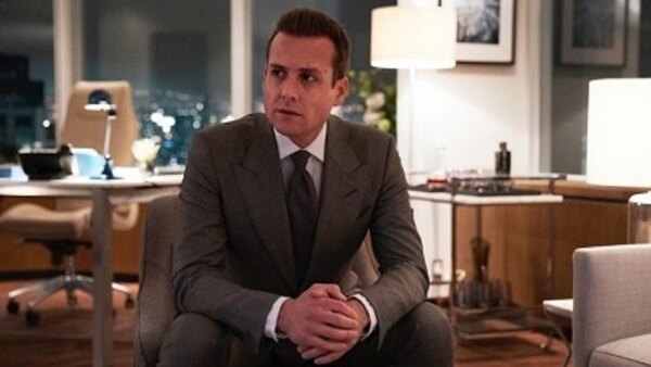 Suits - S08E16 - Harvey