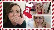 Rose and Rosie Vlogs - Episode 18 - VLOGMAS! | LAP DANCING AND CHRISTMAS TREE FAILS!