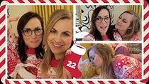 Rose and Rosie Vlogs - Episode 39 - VLOGMAS! | OPENING CHRISTMAS GIFTS FROM YOU!